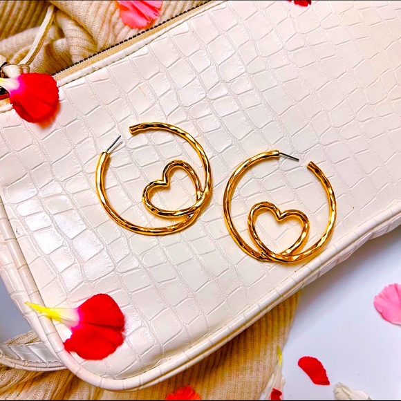 Chocolate by Amanda Jewelry - brand new *FORGET ME NOT* - EARRINGS